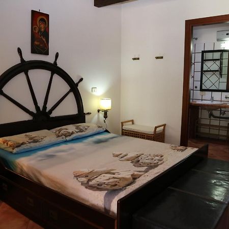 Aurelio Rapillo Hotel Latina Luaran gambar