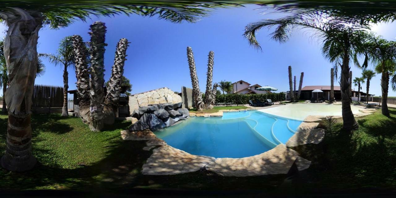 Aurelio Rapillo Hotel Latina Luaran gambar