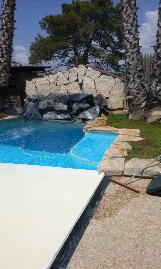 Aurelio Rapillo Hotel Latina Luaran gambar
